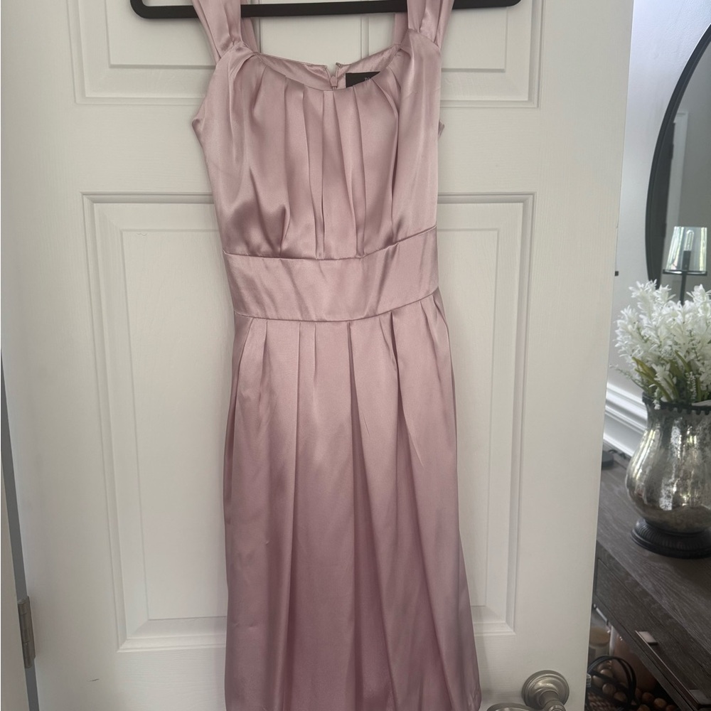 Pink Pleated Sweetheart Midi Dress for Weddings